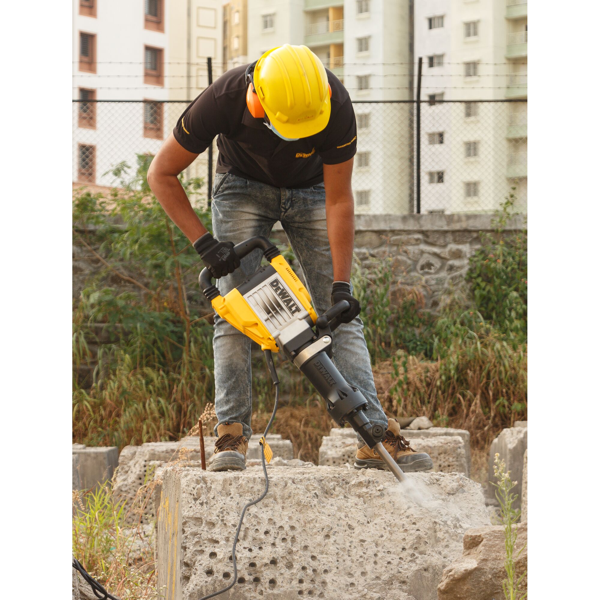 1600W 16Kg 30mm HEX Demolition Hammer