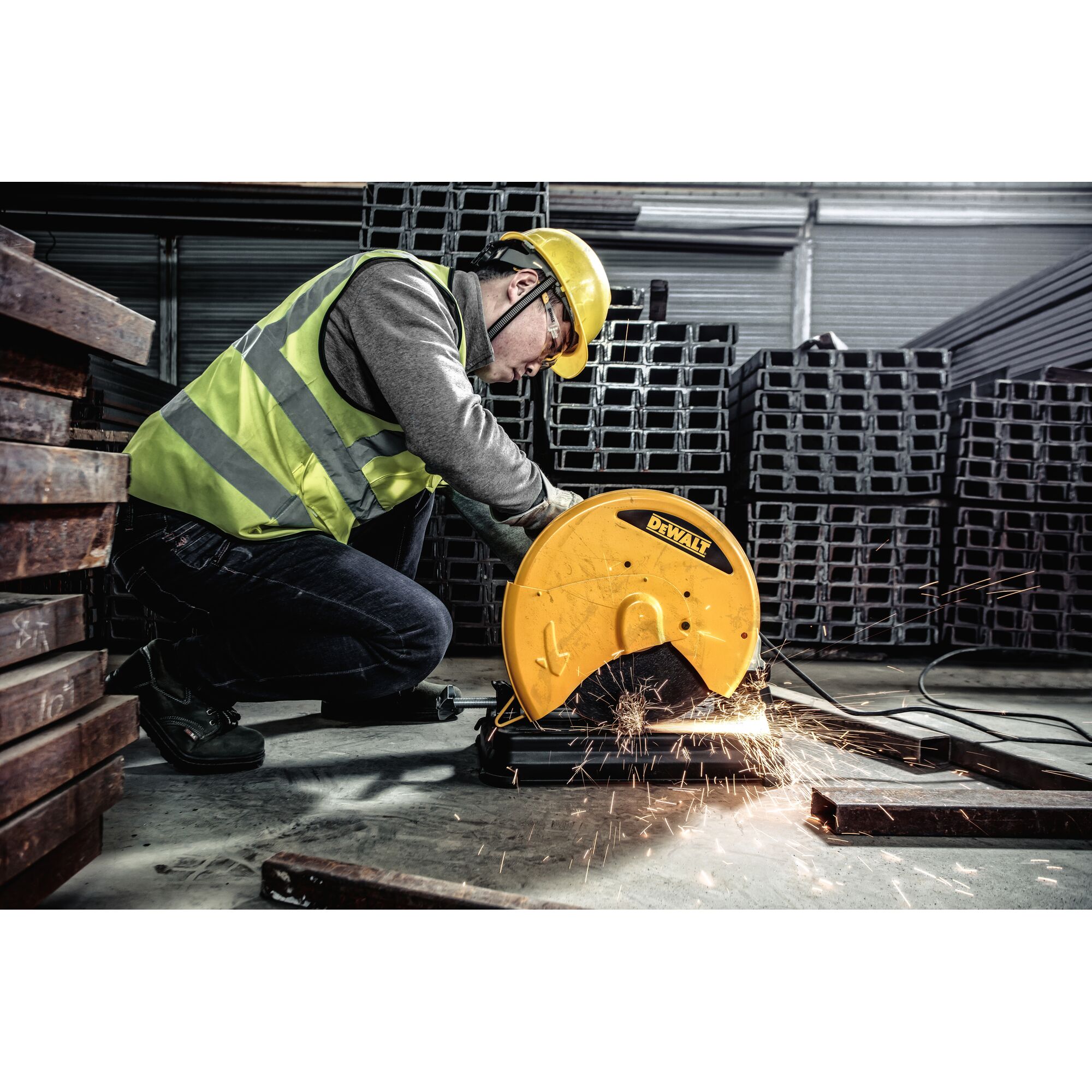 2300W 14-inch Chopsaw