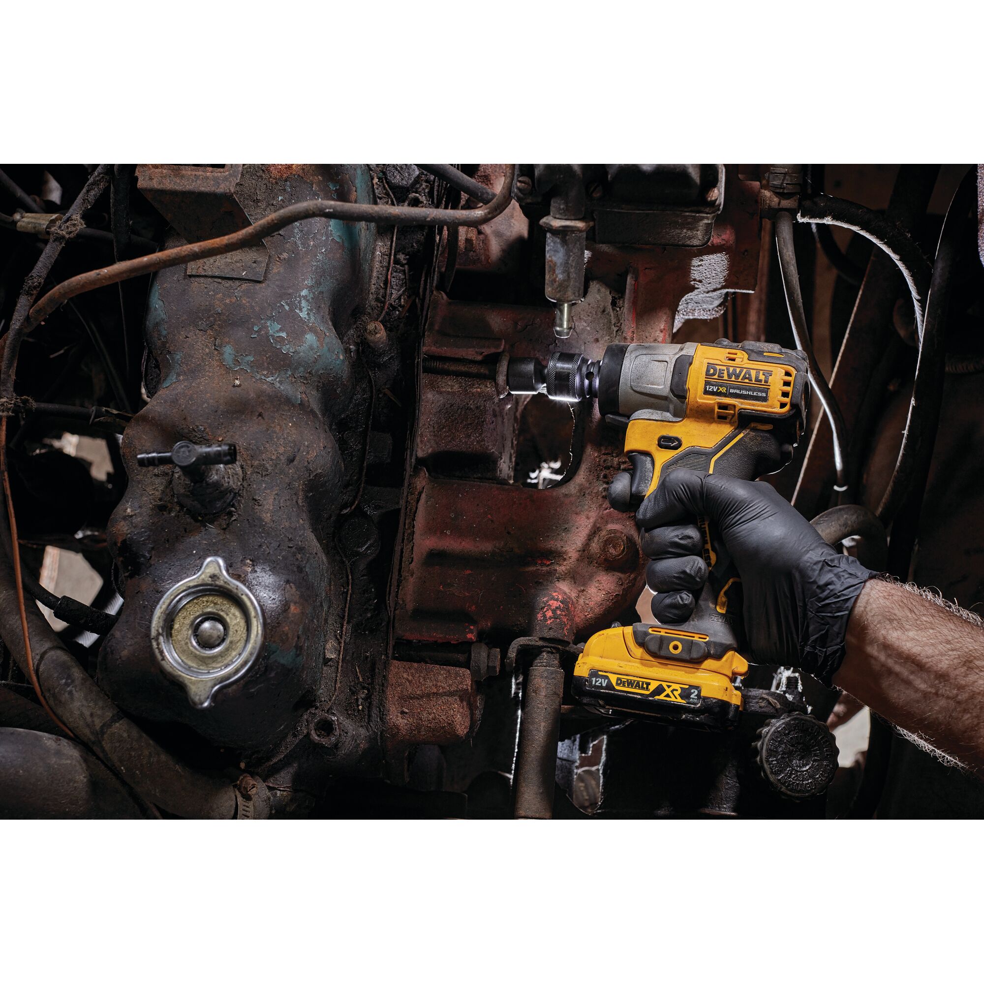 12V MAX Compact Impact Wrench
