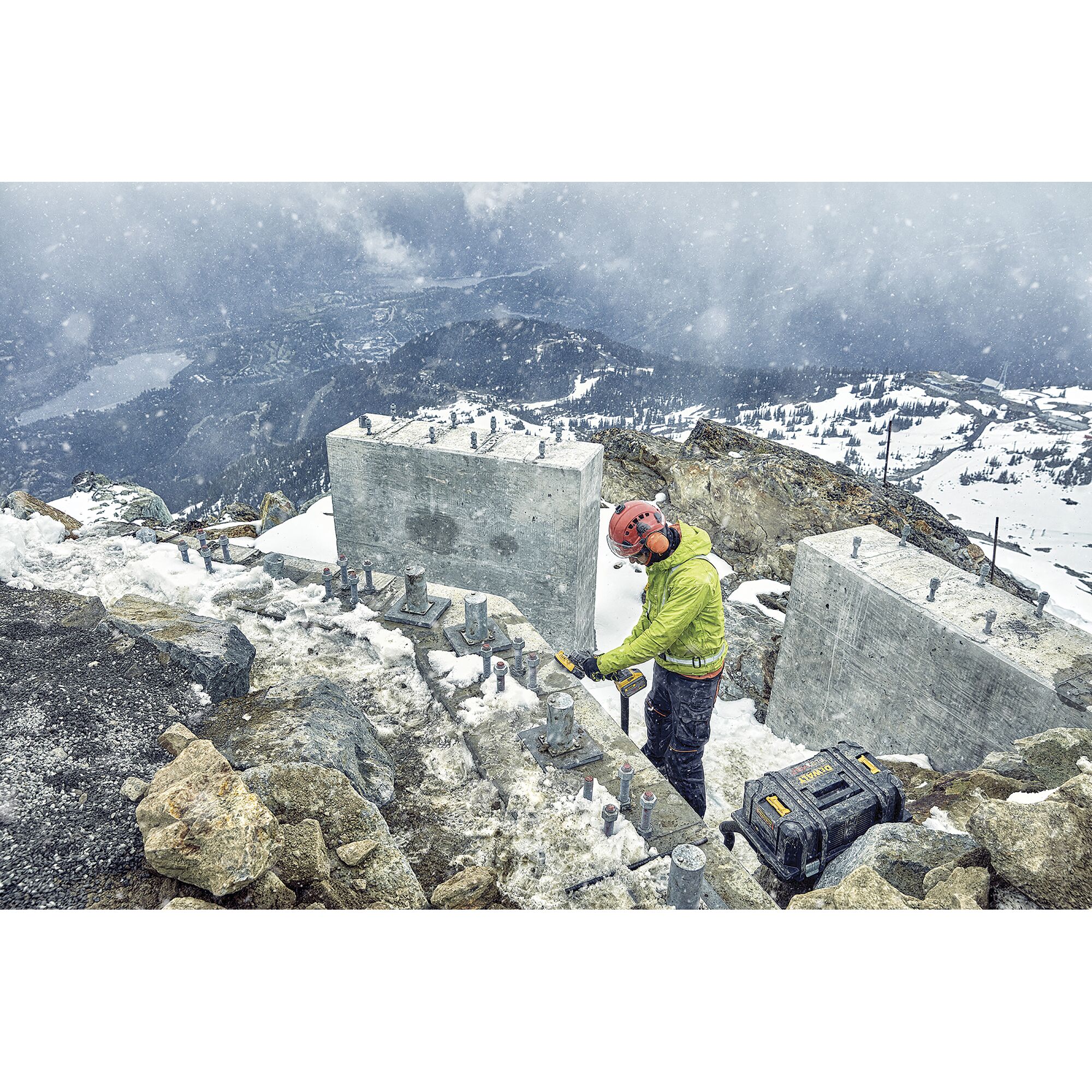 60V MAX 5 in. (125mm) Flexvolt Grinder